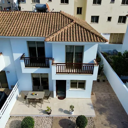 The Luma - Modern 3br - Walking To Villa Protaras