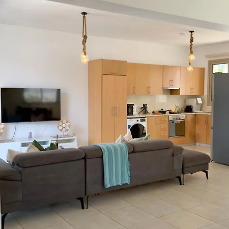 The Luma - Modern 3br - Walking To * Protaras