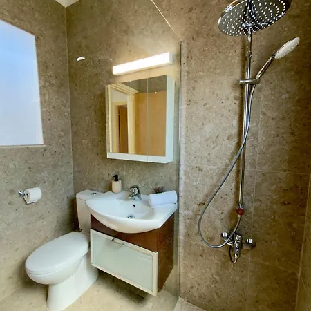 Villa The Luma - Modern 3br - Walking To Protaras